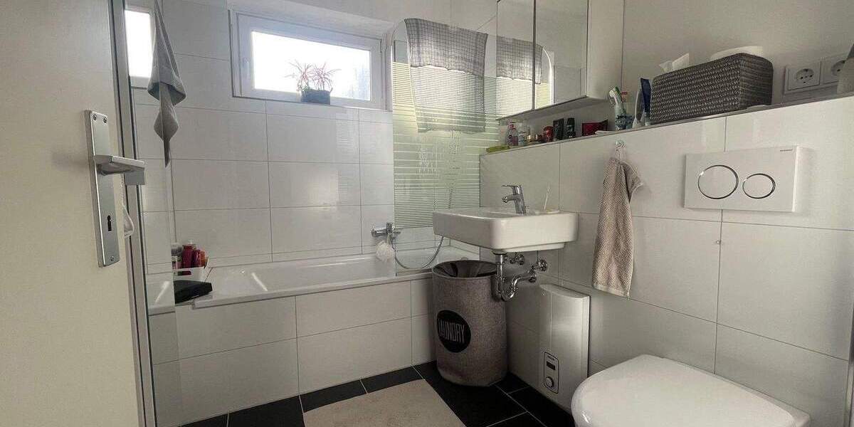 Etagenwohnung Hamburg Niendorf - 2 Zimmer, 80 m&sup2;, 375.000&euro; | Angebot:25699741