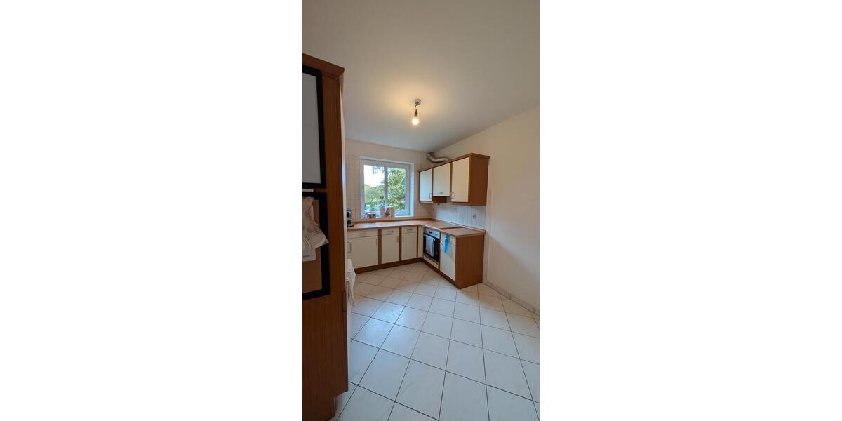 Etagenwohnung Wedel - 4 Zimmer, 86 m&sup2;, 1.230&euro; | Angebot:25649821