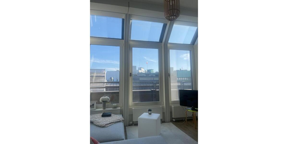 Dachgeschoßwohnung Hamburg Hamburg-Mitte - 1 Zimmer, 50 m&sup2;, 1.326&euro; | Angebot:25627388