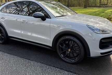 Porsche Cayenne 9.800 km 187.500 &euro; Rellingen 25462