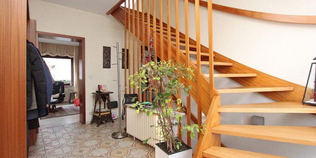 Einfamilienhaus Wedel - 7 Zimmer, 153 m&sup2;, 649.000&euro; | Angebot:25820862