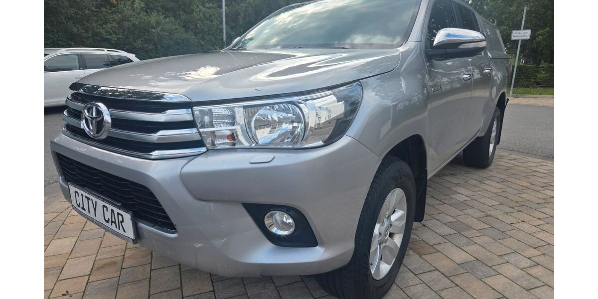 Toyota Hilux 260.000 km 22.900 &euro; Norderstedt b. Hamburg 22848