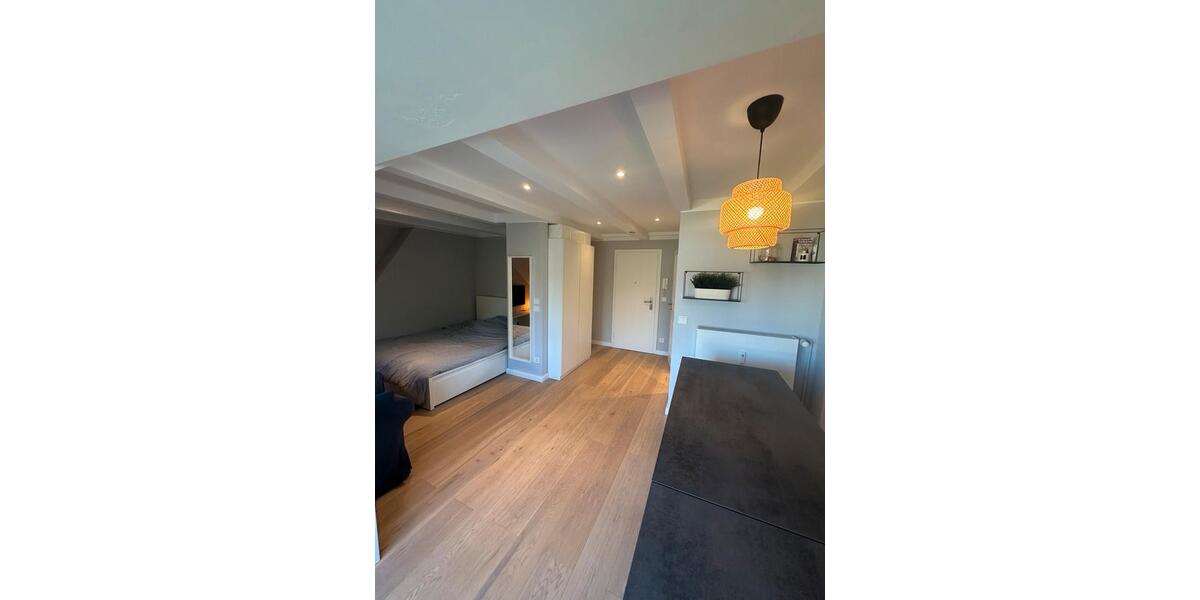 Dachgeschoßwohnung Hamburg Barmbek-Süd - 1.5 Zimmer, 38 m&sup2;, 1.300&euro; | Angebot:25236736