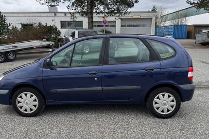 Renault Scenic 157.237 km 699 &euro; Barsbüttel 22885