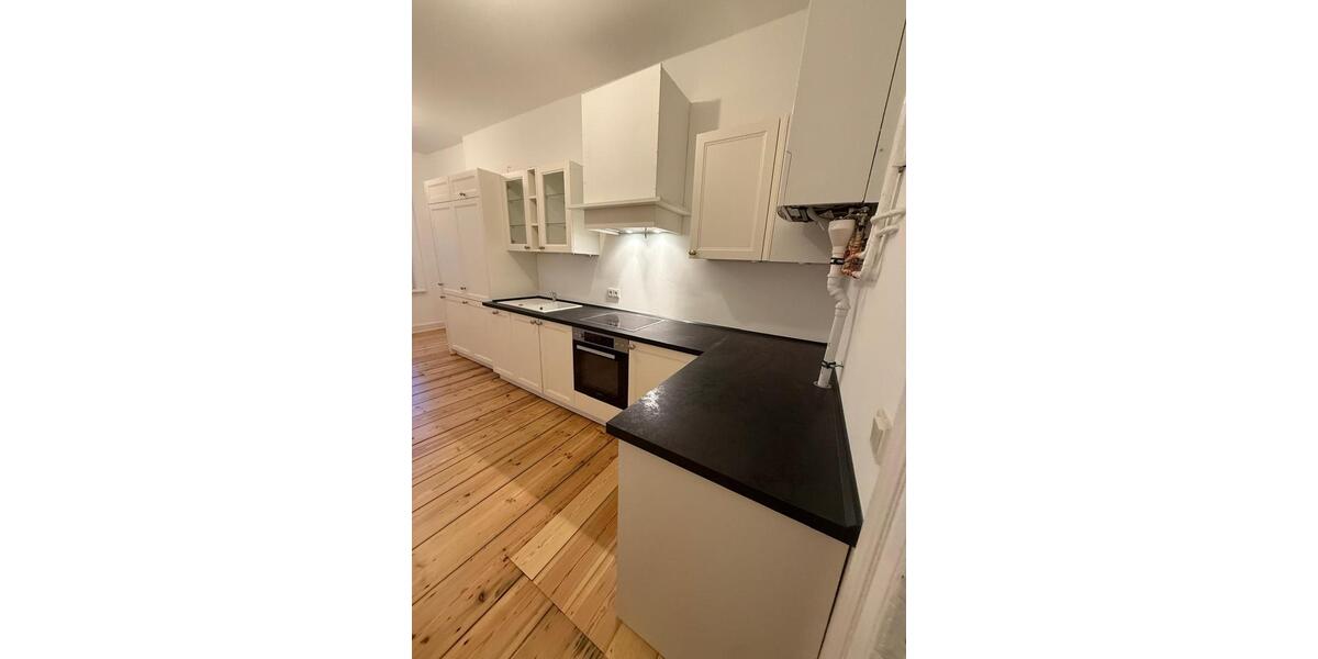 Etagenwohnung Hamburg Altona-Nord - 4 Zimmer, 105 m&sup2;, 2.482&euro; | Angebot:25733833