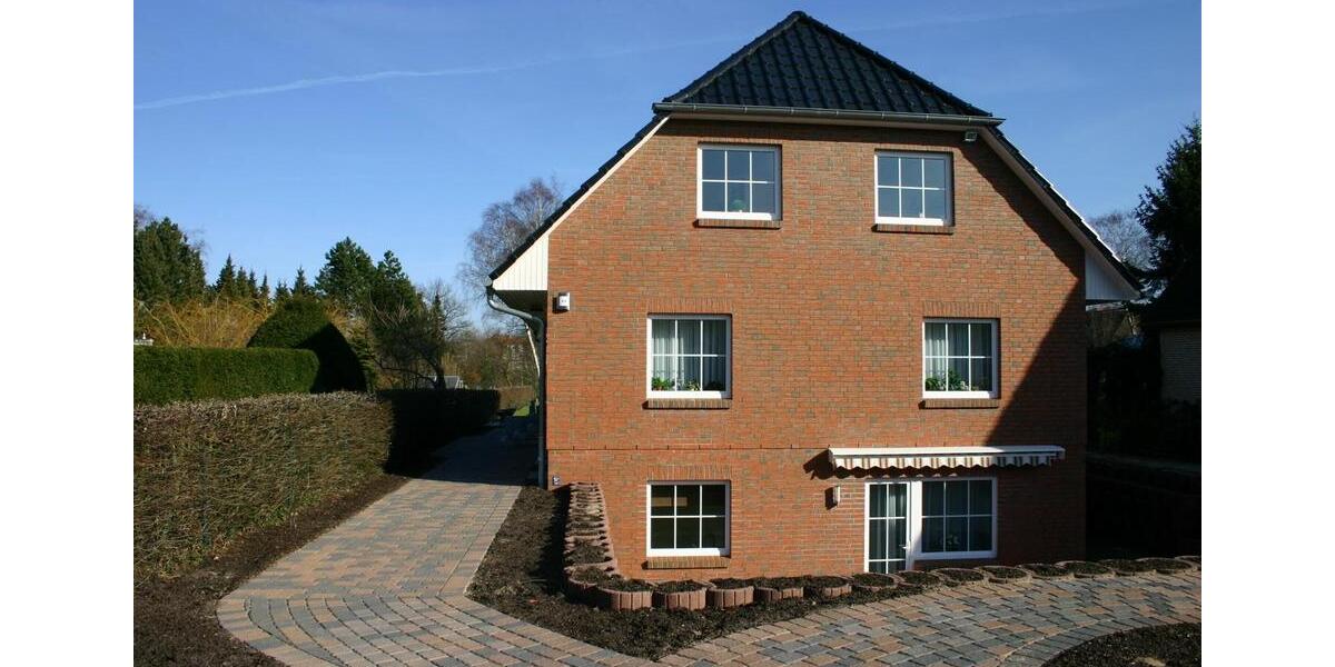 Etagenwohnung Norderstedt - 5 Zimmer, 146 m&sup2;, 2.200&euro; | Angebot:25792572