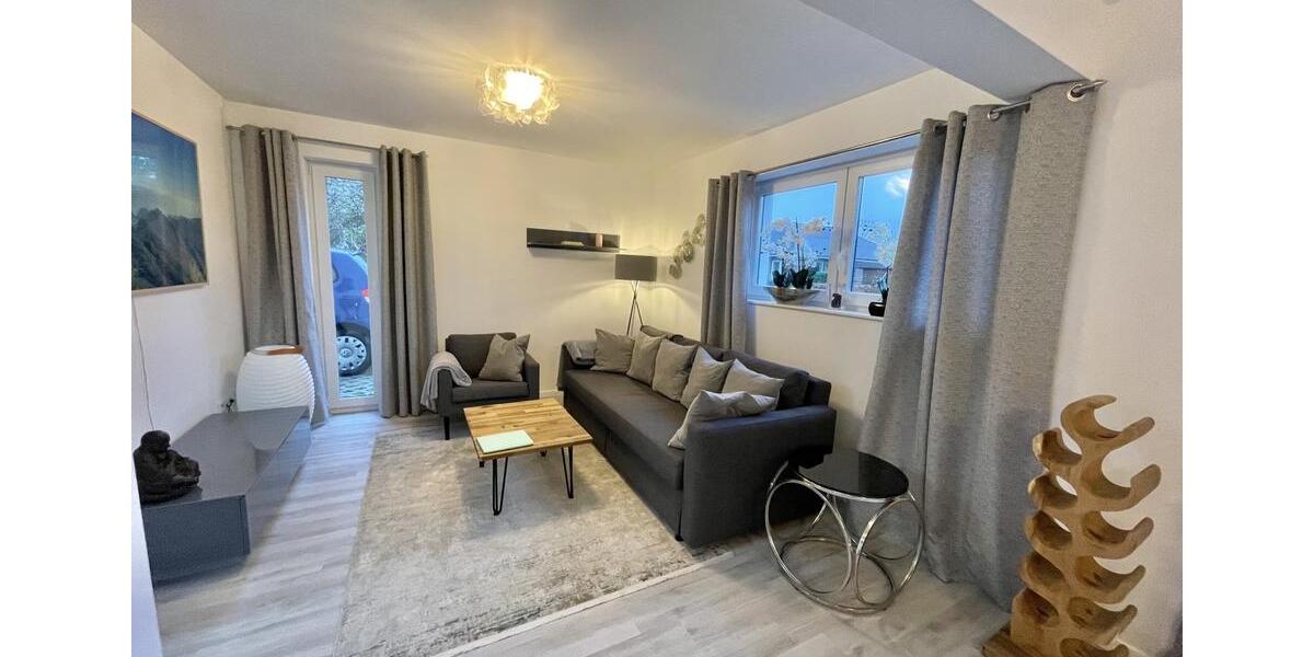 Reihenhaus Norderstedt Friedrichsgabe - 5 Zimmer, 132 m&sup2;, 2.250&euro; | Angebot:25656648