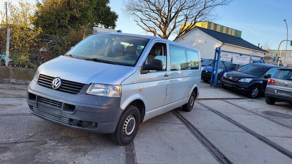 VW T5 Transporter 247.456 km 2.970 &euro; Hamburg 20539