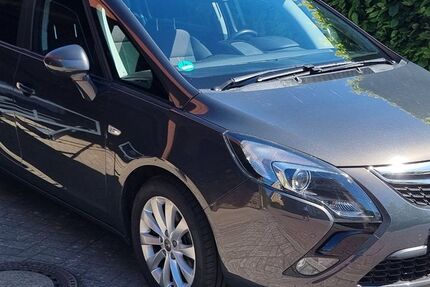 Opel Zafira Tourer 87.001 km 13.000 &euro; Sülfeld 23867