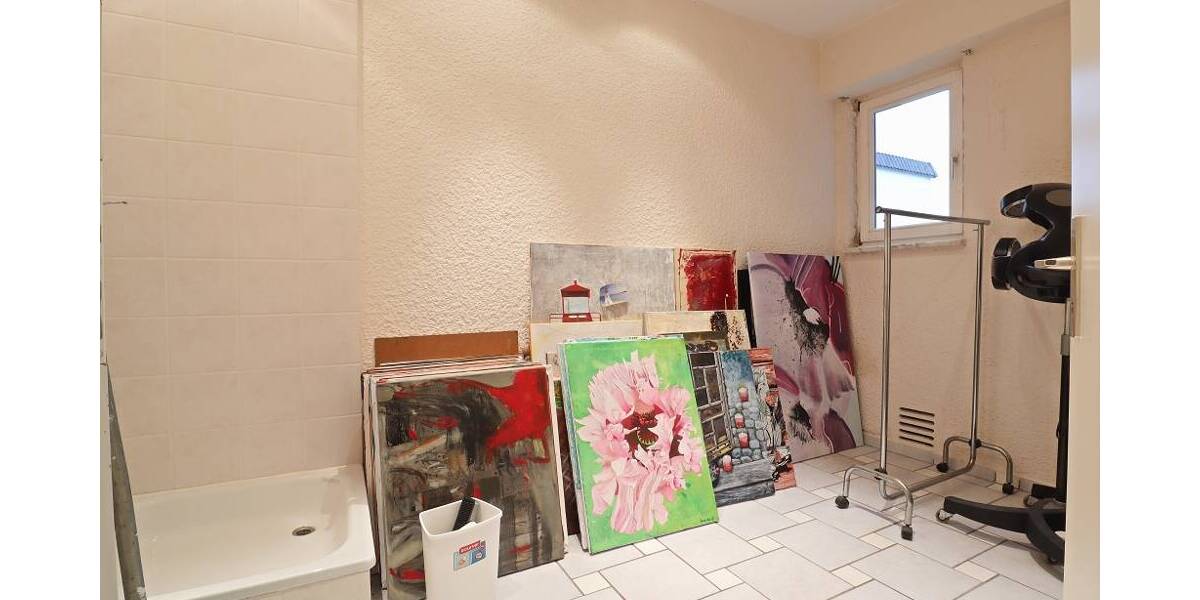 Gewerbeobjekt Ellerbek - 3 Zimmer, 299.000&euro; | Angebot:25815035