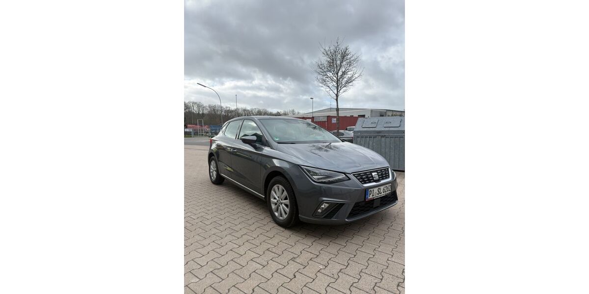 Seat Ibiza 82.000 km 11.000 &euro; Wedel 22880