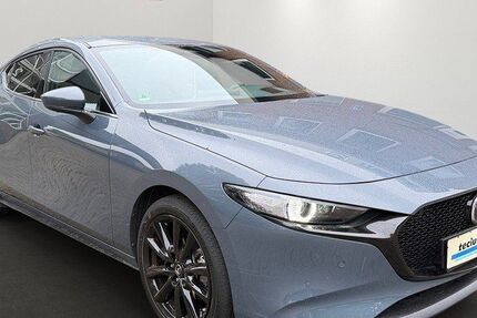 Mazda 3 2.850 km 23.885 &euro; Hamburg 22457