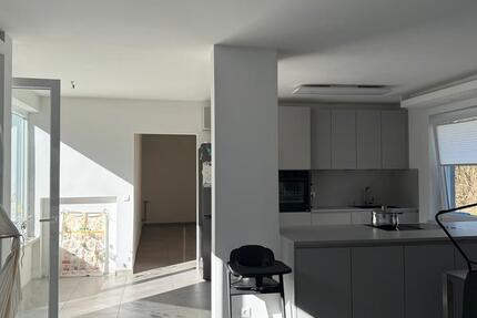 Wohnung Hamburg Harburg - 3.5 Zimmer, 107 m&sup2;, 1.800&euro; | Angebot:25353428