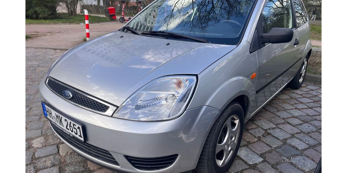 Ford Fiesta 97.757 km 2.750 &euro; Hamburg 21109