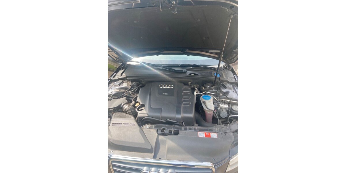 Audi A4 326.433 km 5.500 &euro; Hamburg 20038