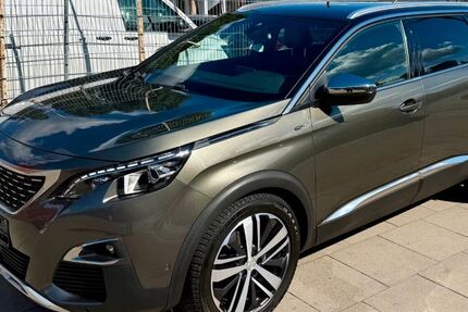 Peugeot 5008 158.000 km 16.950 &euro; Hamburg 20097