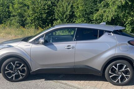 Toyota C-HR 85.000 km 18.999 &euro; Ellerau 25479