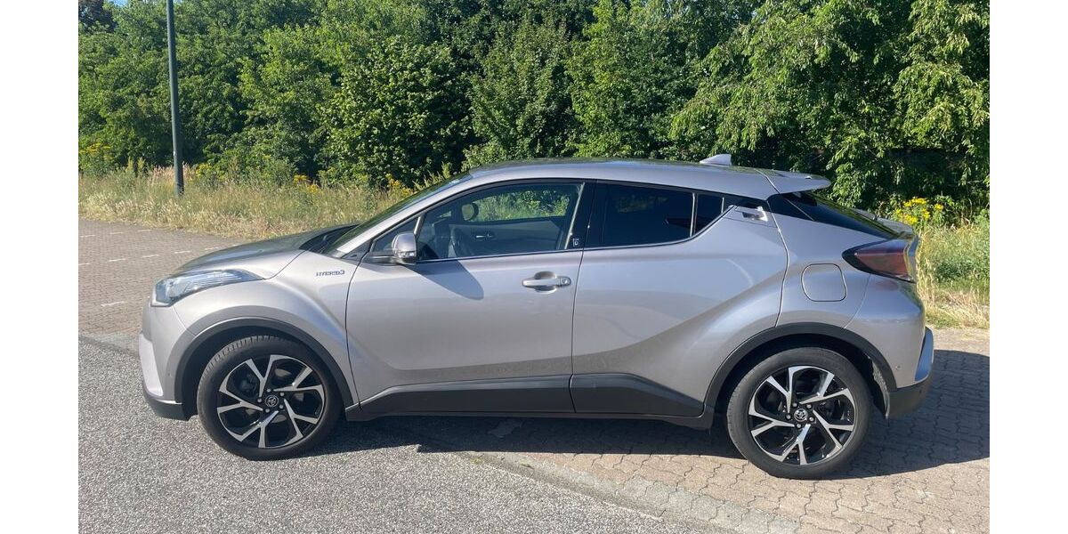 Toyota C-HR 85.000 km 18.999 &euro; Ellerau 25479