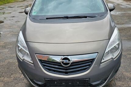 Opel Meriva 110.940 km 4.500 &euro; Bergedorf 21035