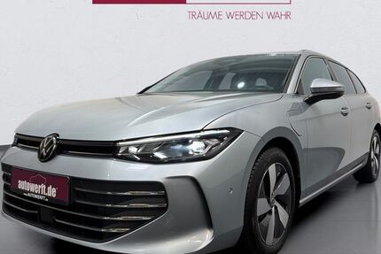 VW Passat Variant 28.704 km 33.999 &euro; Ahrensburg 22926