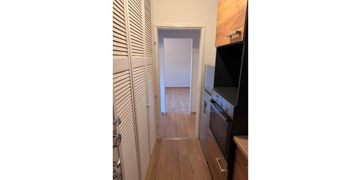 Etagenwohnung Hamburg Wandsbek - 3 Zimmer, 65 m&sup2;, 1.300&euro; | Angebot:25483310