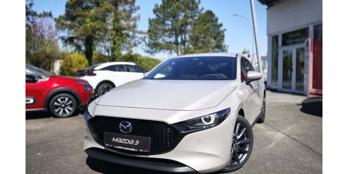 Mazda 3 5.293 km 27.950 &euro; Pinneberg 25421