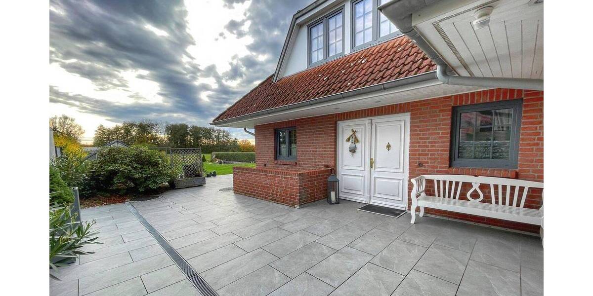 Doppelhaushälfte Rellingen - 3 Zimmer, 138 m&sup2;, 669.000&euro; | Angebot:26053649