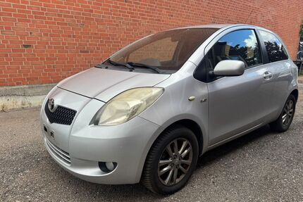 Toyota Yaris 154.000 km 3.500 &euro; Hamburg 21035