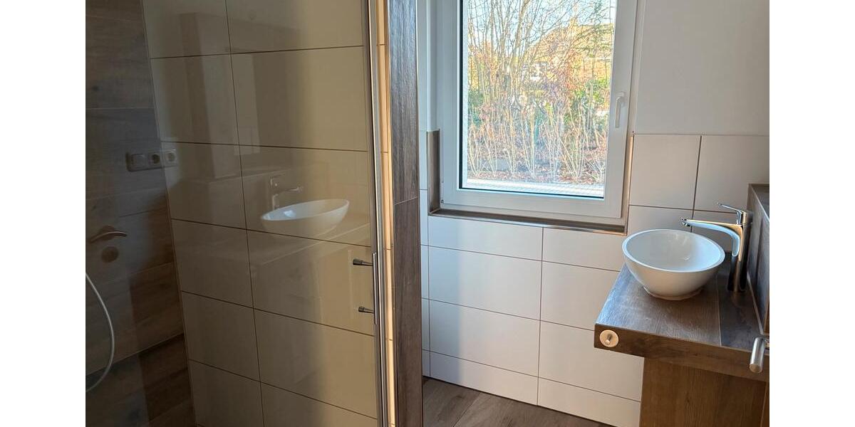 Erdgeschoßwohnung Bargteheide - 4 Zimmer, 152 m&sup2;, 2.300&euro; | Angebot:25875539