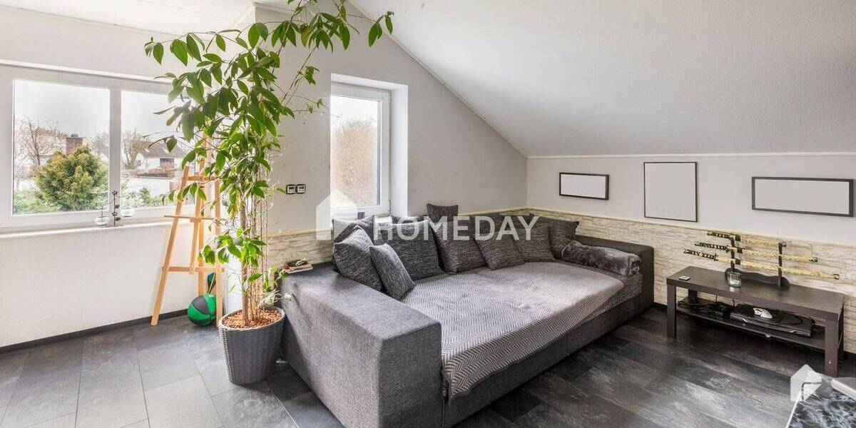 Einfamilienhaus Kisdorf - 8 Zimmer, 250 m&sup2;, 699.000&euro; | Angebot:25773206