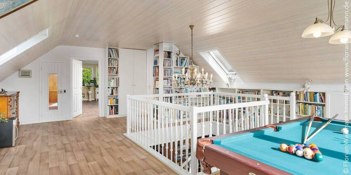 Einfamilienhaus Reinbek - 3 Zimmer, 161 m&sup2;, 670.000&euro; | Angebot:25937607