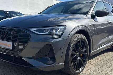 Audi e-tron 96.667 km 32.950 &euro; Hamburg 22047