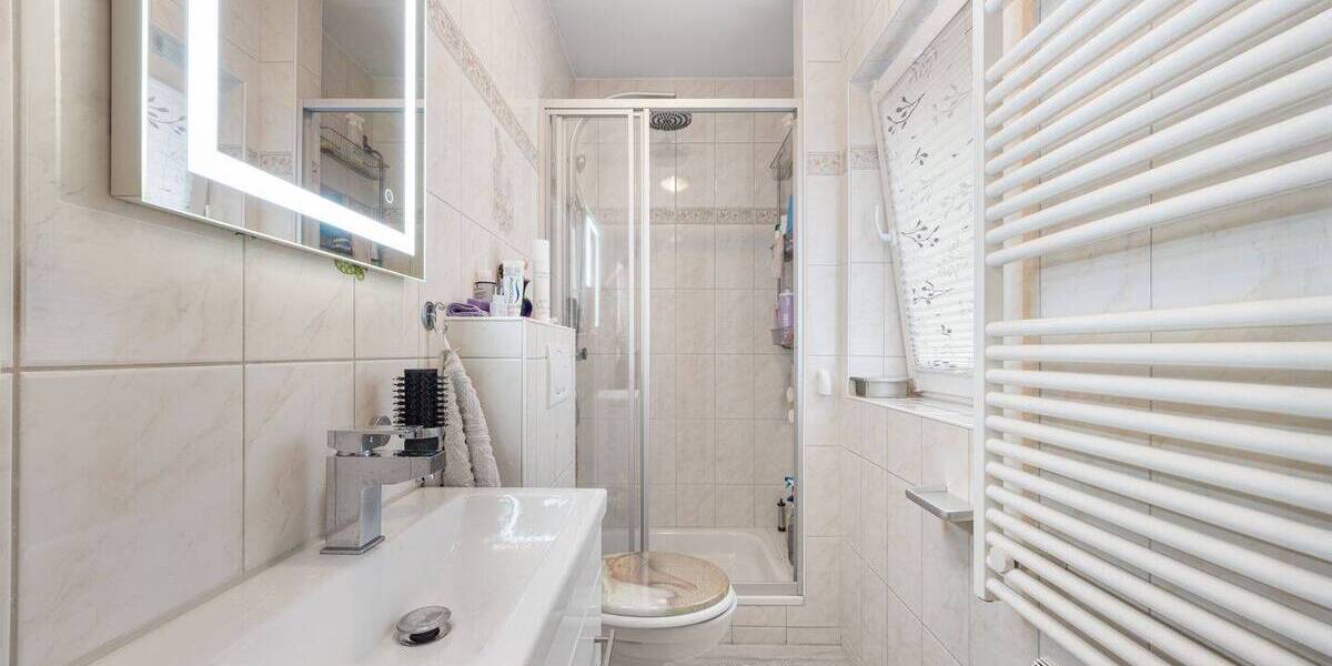 Mehrfamilienhaus, Wohnhaus Pinneberg - 6 Zimmer, 195 m&sup2;, 699.000&euro; | Angebot:26403308