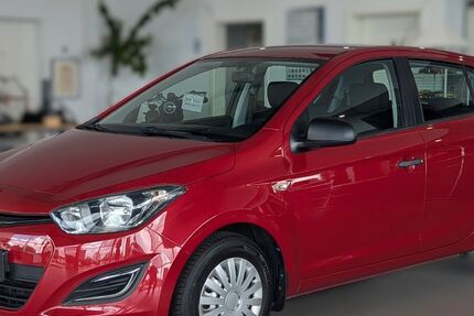 Hyundai i20 78.612 km 5.700 &euro; Kaltenkirchen ( 20min von Hamburg) 24568
