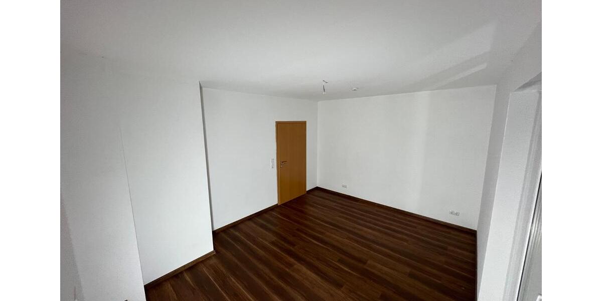 Erdgeschoßwohnung Leezen - 3 Zimmer, 137 m&sup2;, 1.350&euro; | Angebot:25640368