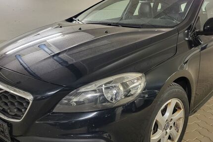 Volvo V40 Cross Country 199.857 km 8.990 &euro; Hamburg 22335