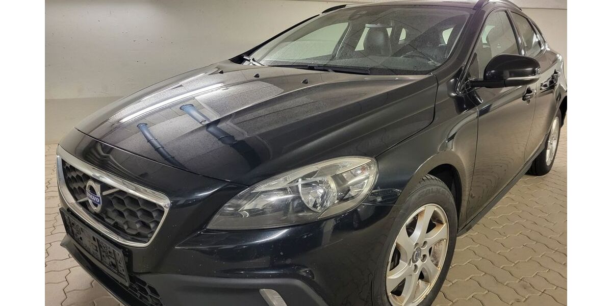 Volvo V40 Cross Country 199.857 km 8.990 &euro; Hamburg 22335