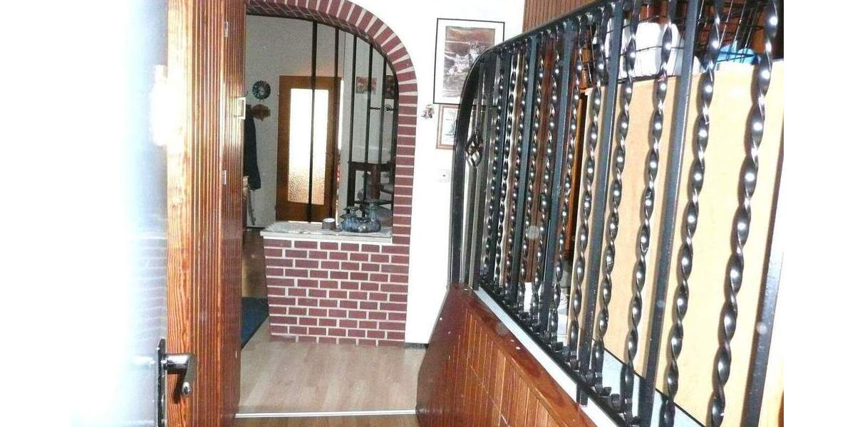 Mehrfamilienhaus, Wohnhaus Barmstedt - 5 Zimmer, 152 m&sup2;, 295.000&euro; | Angebot:25814978