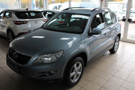 VW Tiguan 174.860 km 2.990 &euro; Bad Oldesloe 23843
