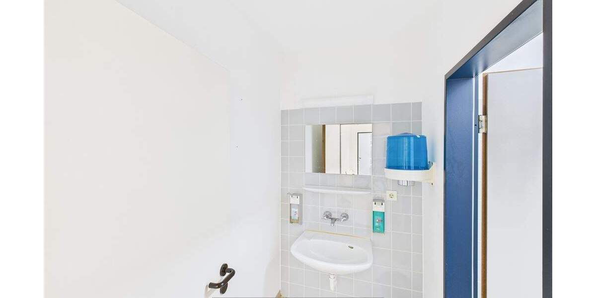 Einfamilienhaus Hamburg Schnelsen - 6 Zimmer, 1.350&euro; | Angebot:25739182