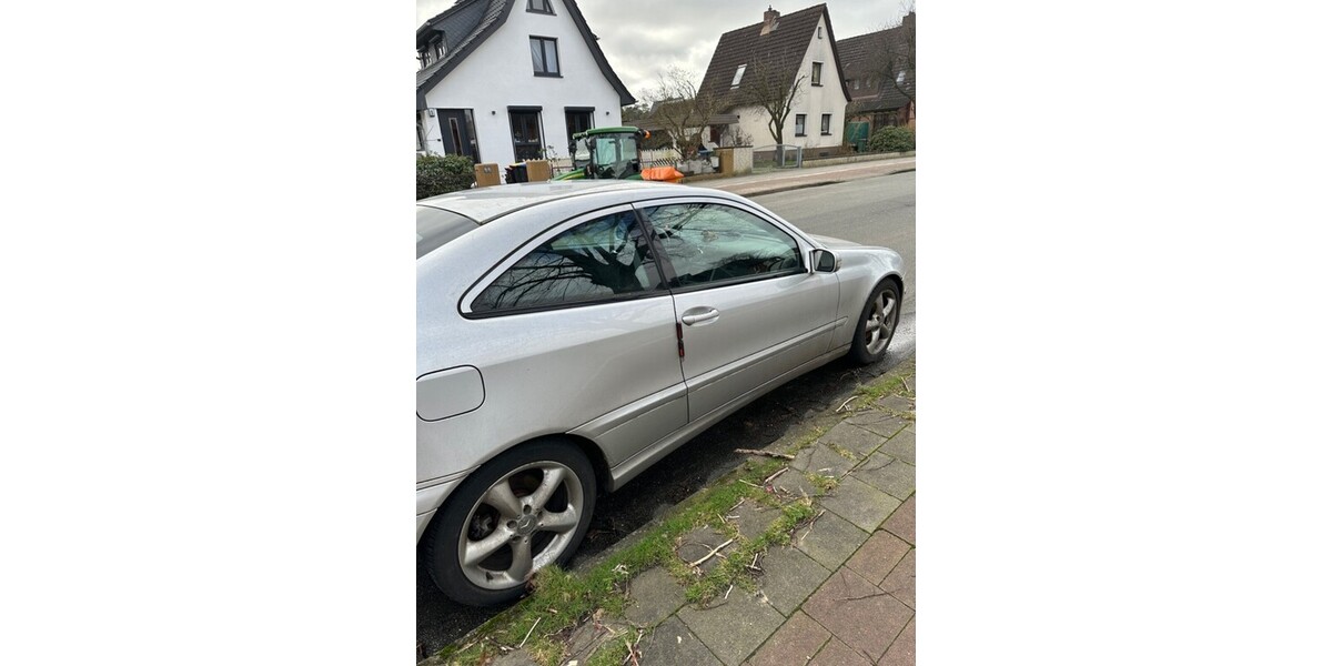 Mercedes-Benz C 180 230.000 km 1.850 &euro; Hamburg 20038