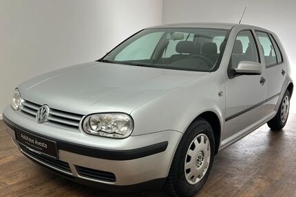 VW Golf 115.000 km 899 &euro; Pinneberg 25421