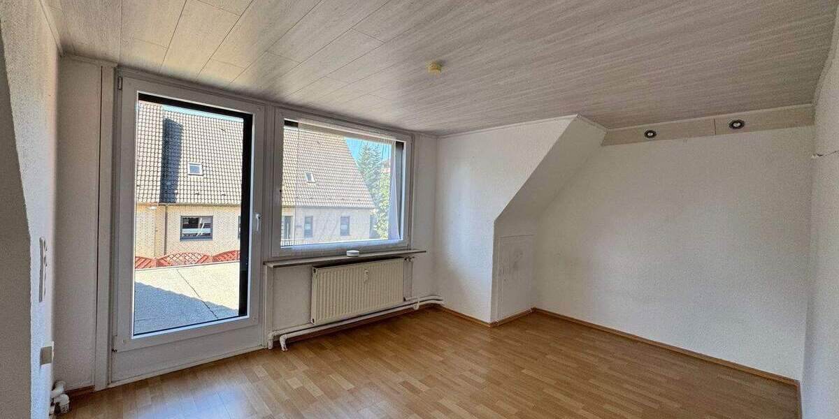 Mehrfamilienhaus, Wohnhaus Kaltenkirchen - 9 Zimmer, 285 m&sup2;, 770.000&euro; | Angebot:25729679