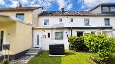 FRISCH SANIERTES FAMILIENGLÜCK - Reihenmittelhaus Hamburg Farmsen-Berne Berne | Angebot:27297420