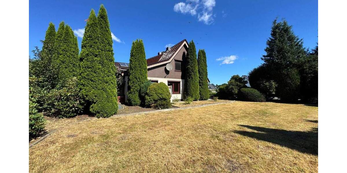 Mehrfamilienhaus, Wohnhaus Kaltenkirchen - 9 Zimmer, 285 m&sup2;, 770.000&euro; | Angebot:25729679