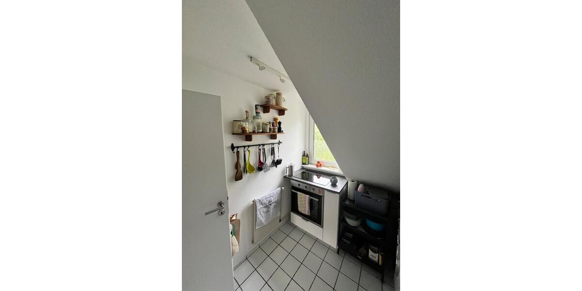 Dachgeschoßwohnung Hamburg Bahrenfeld - 2.5 Zimmer, 50 m&sup2;, 289.000&euro; | Angebot:26667620