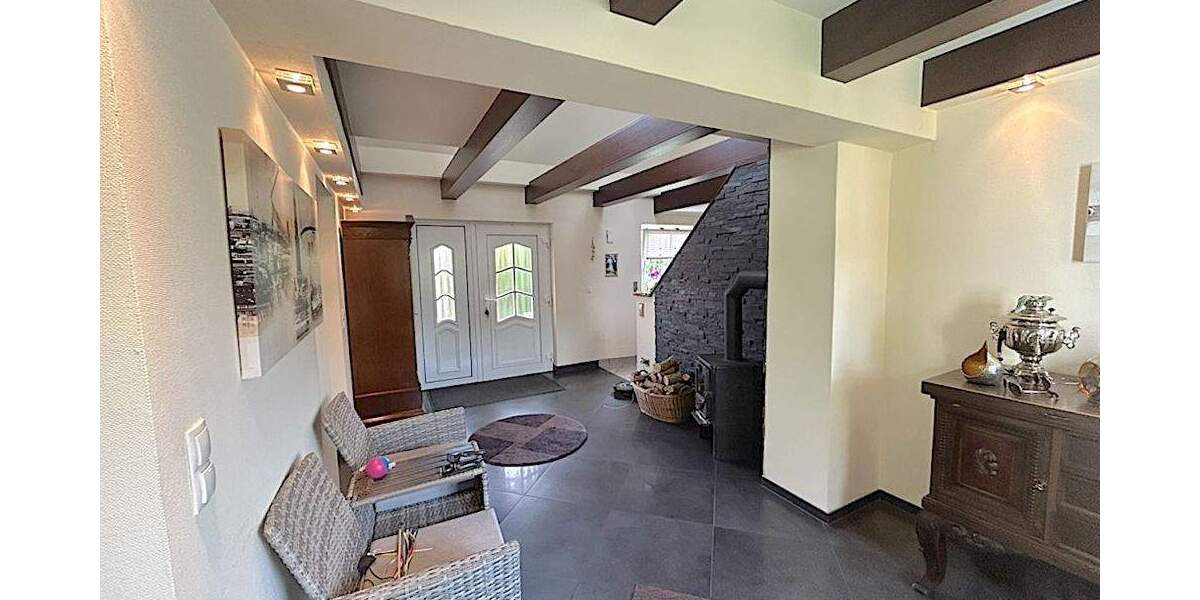 Einfamilienhaus Horst (Holstein) - 7 Zimmer, 216 m&sup2;, 670.000&euro; | Angebot:25726891