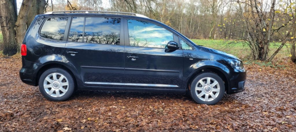 VW Touran 174.210 km 7.999 &euro; Henstedt-Ulzburg 24558