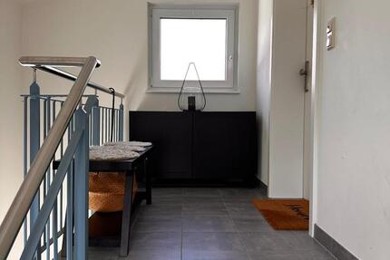 Wohnung Bad Oldesloe - 2.5 Zimmer, 70 m&sup2;, 980&euro; | Angebot:25993817