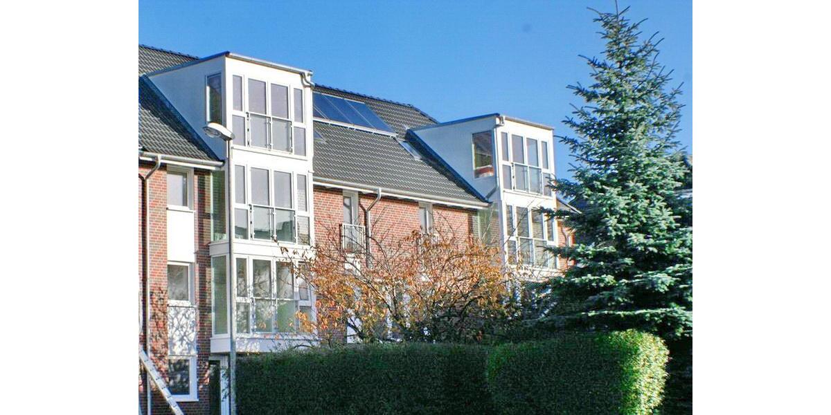 TOP-Eigentumswohnung * Bj. 2014 * mitten im Herzen von Henstedt-Ulzburg! - Dachgeschoßwohnung Henstedt-Ulzburg Ulzburg | Angebot:10431926